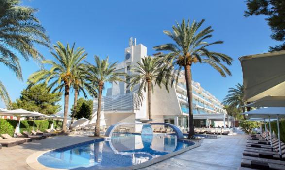 MAR HOTELS PLAYA DE MURO SUITES